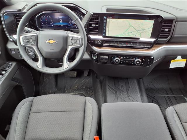 2025 Chevrolet Silverado 1500 LT LT1