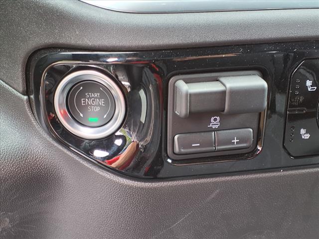 2025 Chevrolet Silverado 1500 LT LT1