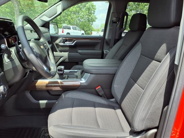 2025 Chevrolet Silverado 1500 LT LT1