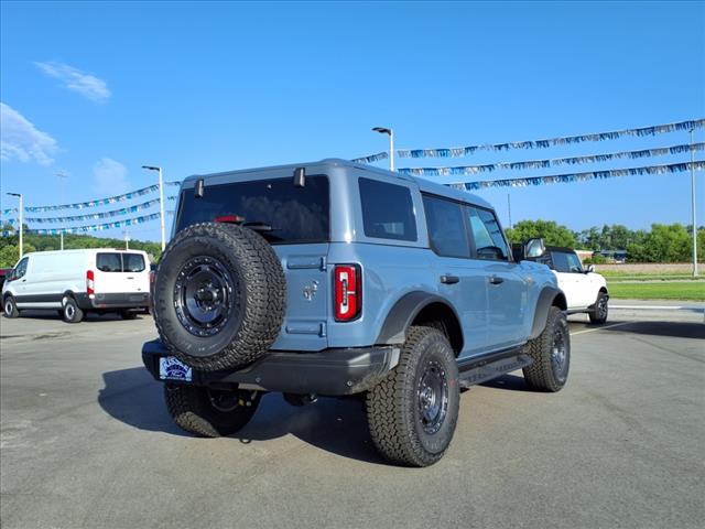 2025 Ford Bronco Badlands - Photo 10