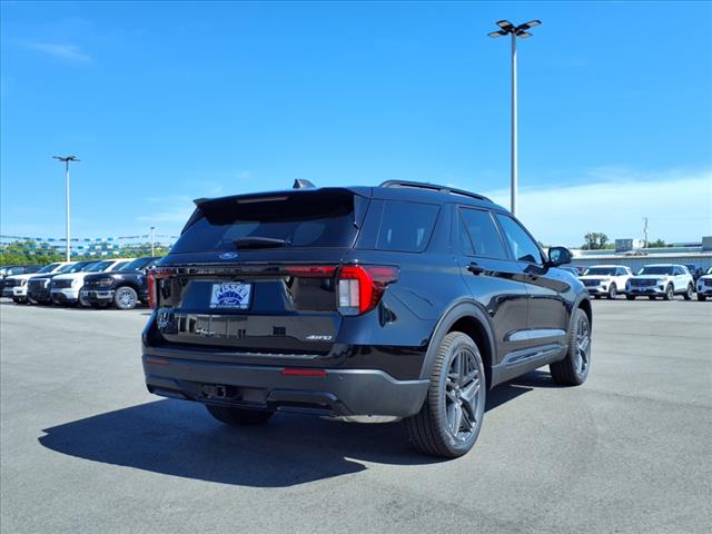 2025 Ford Explorer ST-Line - Photo 10
