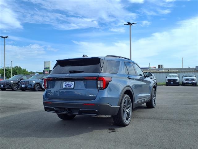 2025 Ford Explorer ST-Line - Photo 10