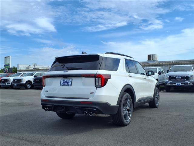 2025 Ford Explorer ST - Photo 10