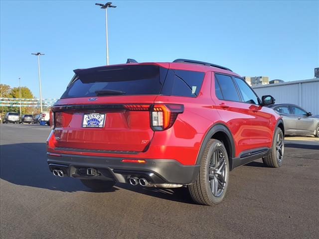 2025 Ford Explorer ST - Photo 10