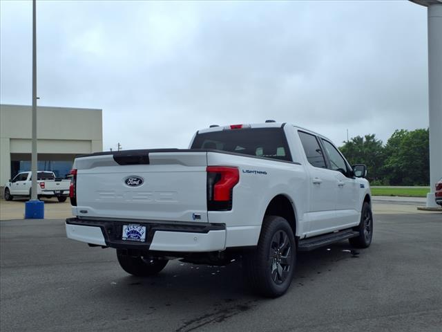 2025 Ford F-150 Lightning Flash - Photo 10