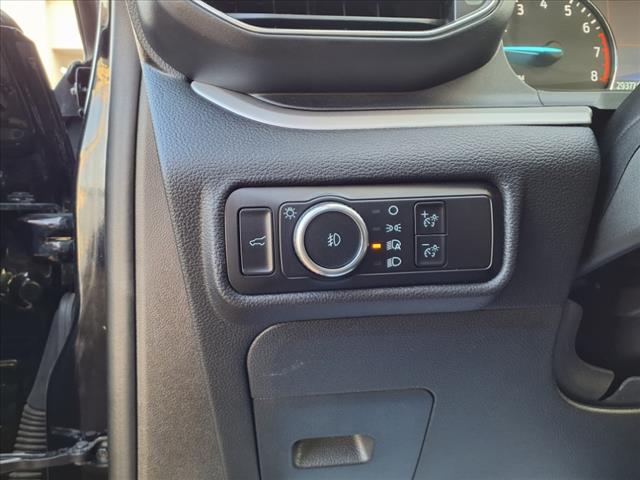 2024 Ford Explorer XLT - Photo 12