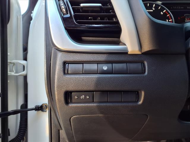 2023 Nissan Rogue SV - Photo 12