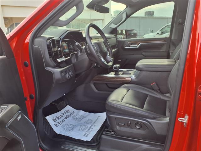 2023 Chevrolet Silverado 1500 RST - Photo 15