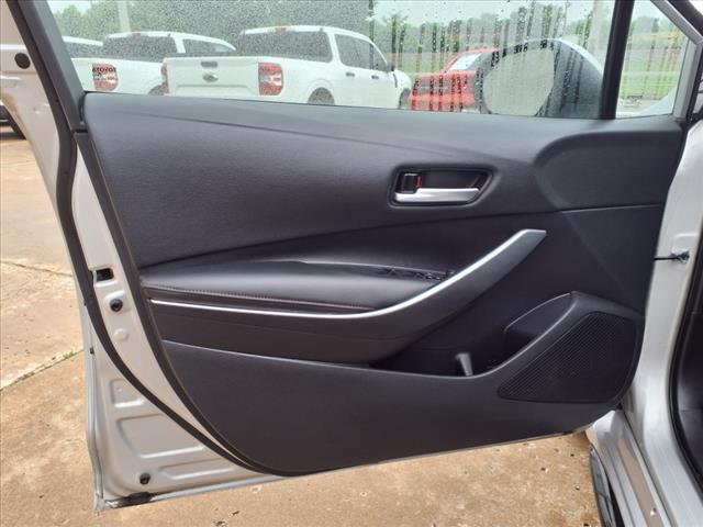 2024 Toyota Corolla SE - Photo 17