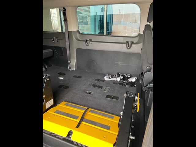 2020 Ford Transit XLT - Photo 21