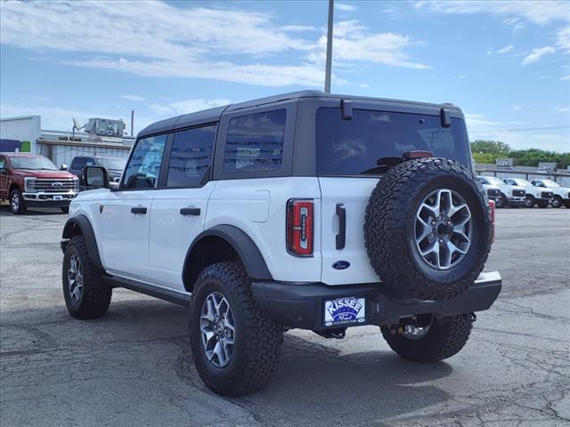 2024 Ford Bronco Badlands - Photo 2