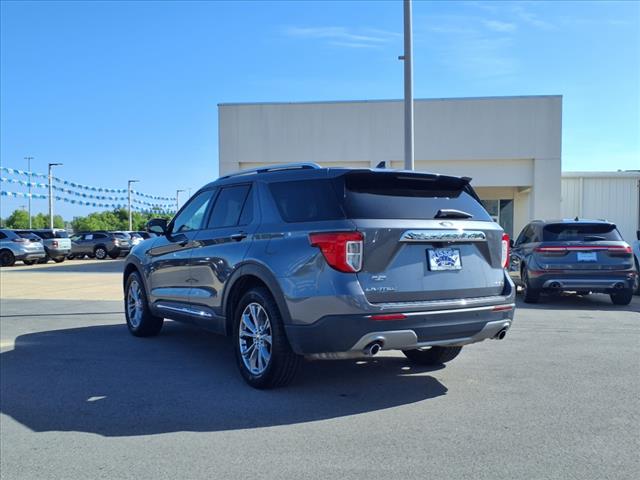 2022 Ford Explorer Limited - Photo 2