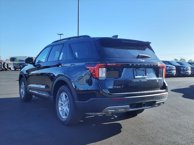 2025 Ford Explorer Active - Photo 2