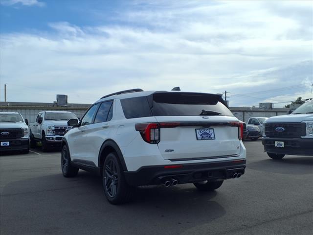 2025 Ford Explorer ST - Photo 2