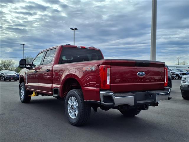 2025 Ford F-250 Super Duty F-250 XLT - Photo 2