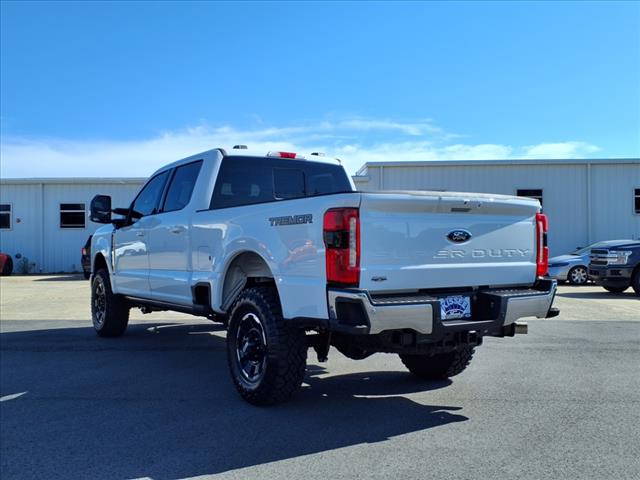 2025 Ford F-250 Super Duty Lariat - Photo 2
