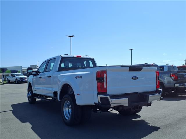 2025 Ford F-350 Super Duty F-350 XL - Photo 2