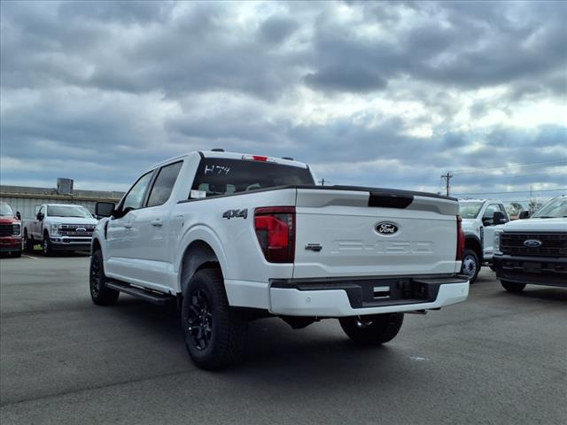 2025 Ford F-150 XLT - Photo 2