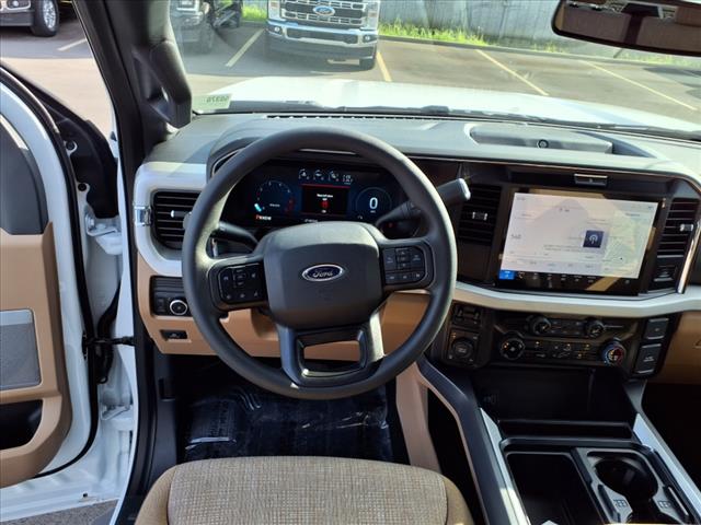 2025 Ford F-350 Super Duty F-350 XLT - Photo 3
