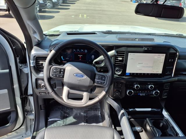2025 Ford F-350 Super Duty F-350 Lariat - Photo 3