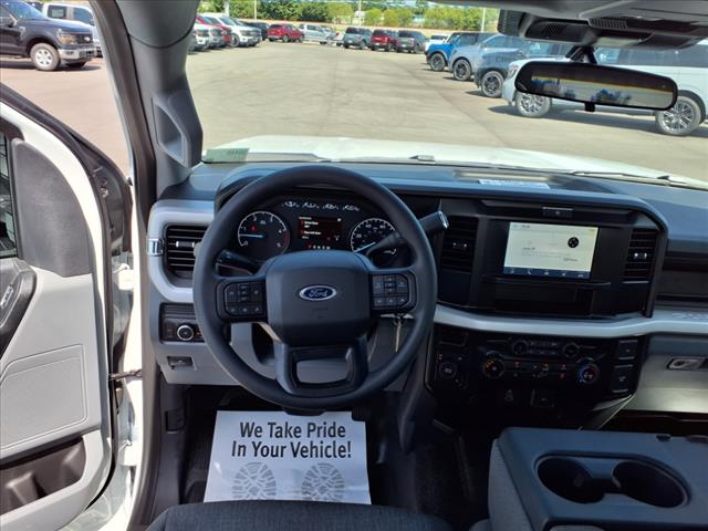 2025 Ford F-350 Super Duty F-350 XL - Photo 3
