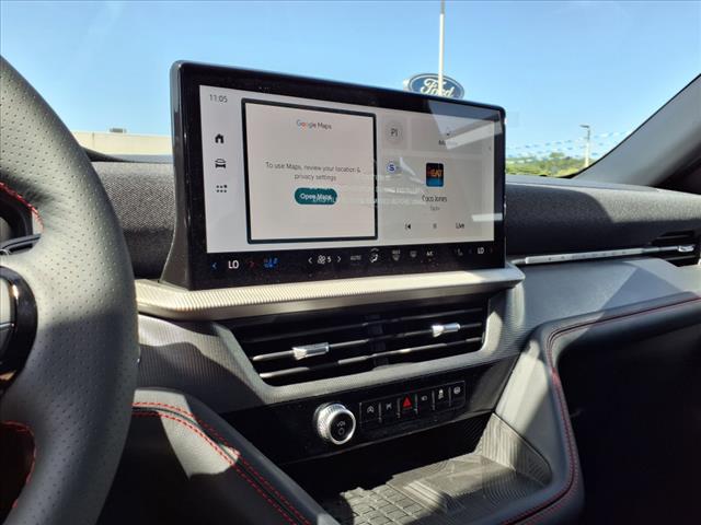 2025 Ford Explorer ST - Photo 4