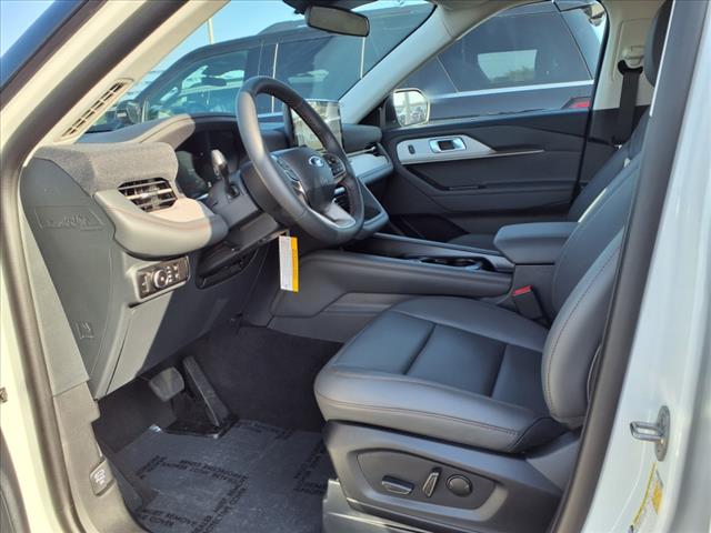 2025 Ford Explorer Active - Photo 6