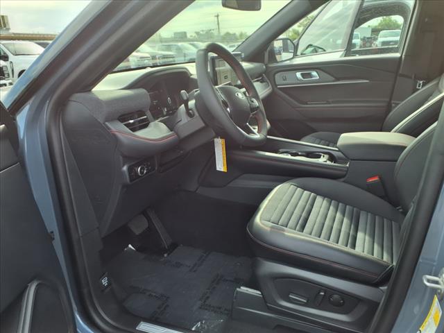 2025 Ford Explorer ST-Line - Photo 6
