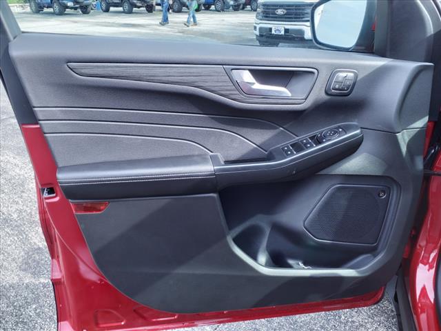 2024 Ford Escape Plug-In Hybrid Plug-in Hybrid - Photo 7