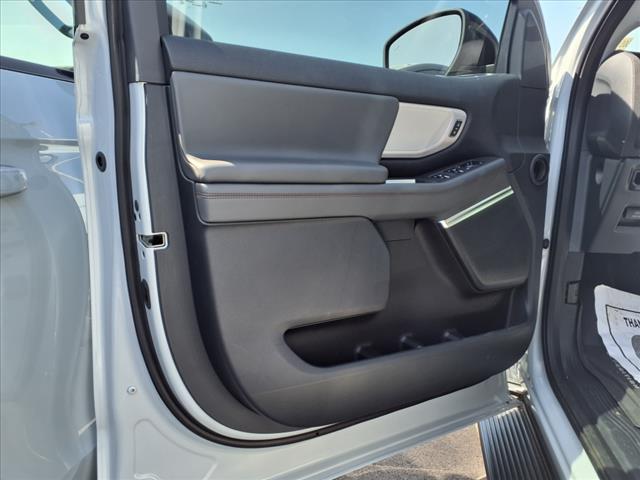 2025 Ford Expedition Active - Photo 7