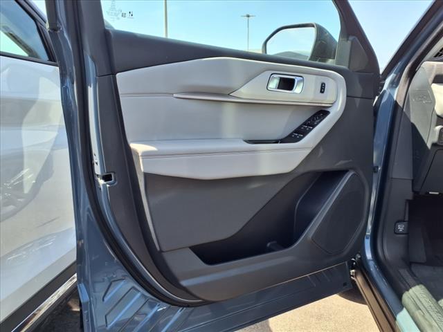 2025 Ford Explorer Active - Photo 7