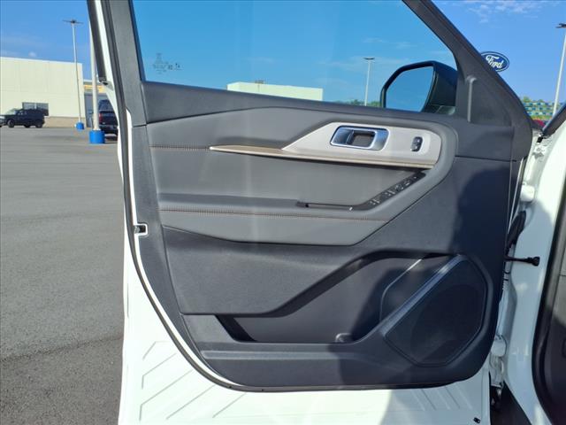 2025 Ford Explorer Active - Photo 7