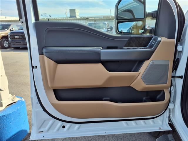 2025 Ford F-350 Super Duty F-350 XLT - Photo 7