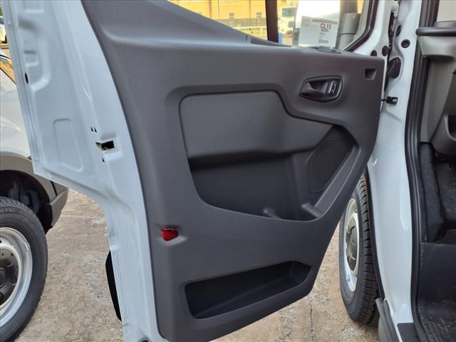 2025 Ford Transit Cargo Van - Photo 7