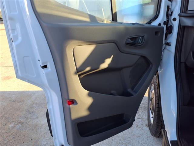 2025 Ford Transit Cargo Van - Photo 7