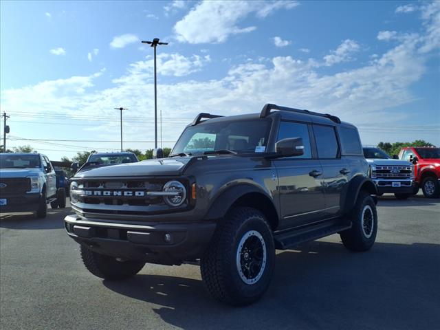 2025 Ford Bronco Outer Banks - Photo 8
