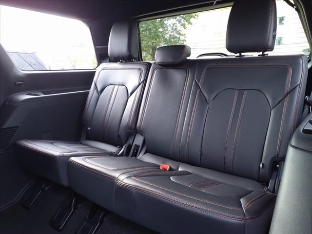 2024 Ford Expedition Limited - Photo 8
