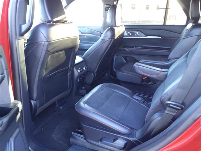 2025 Ford Explorer ST - Photo 8