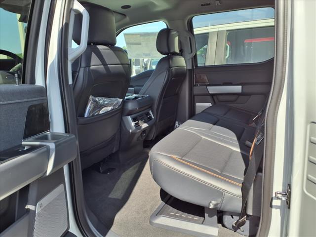 2025 Ford F-350 Super Duty F-350 Lariat - Photo 8