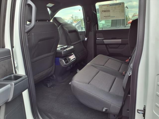 2025 Ford F-150 XLT - Photo 8