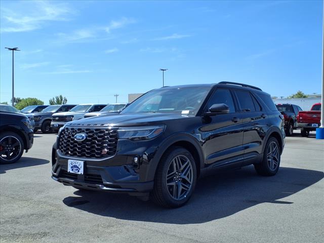 2025 Ford Explorer ST - Photo 9
