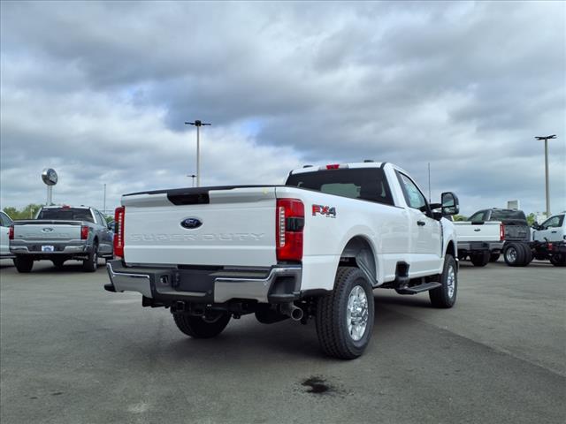 2025 Ford F-350 Super Duty F-350 XLT