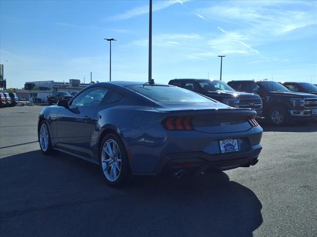 2025 Ford Mustang GT Premium Fastback