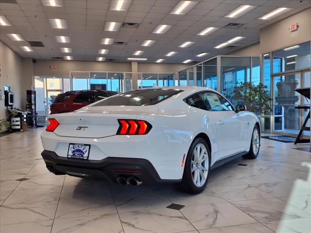 2025 Ford Mustang GT Premium Fastback