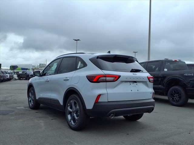 2025 Ford Escape Hybrid ST-Line
