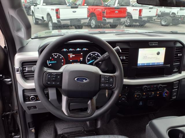 2025 Ford F-350 Super Duty F-350 XLT