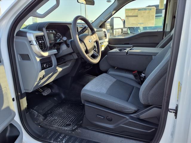2025 Ford F-350 Super Duty F-350 XLT