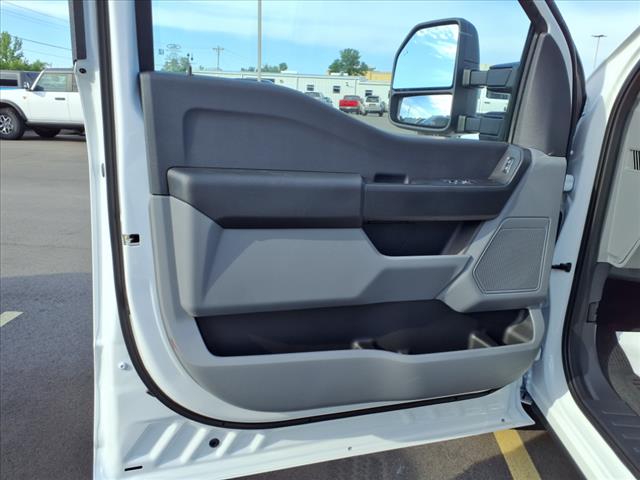 2025 Ford F-250 Super Duty F-250 XL