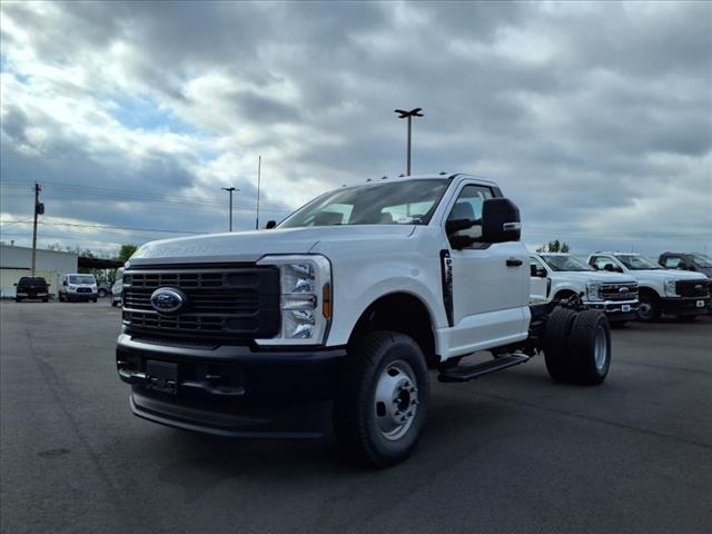 2024 Ford F-350 Super Duty F-350 XL