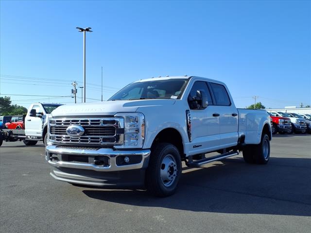 2025 Ford F-350 Super Duty XLT